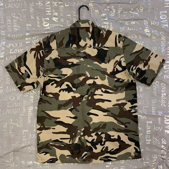 Forever 21 Shirt - Picture 2 of 4